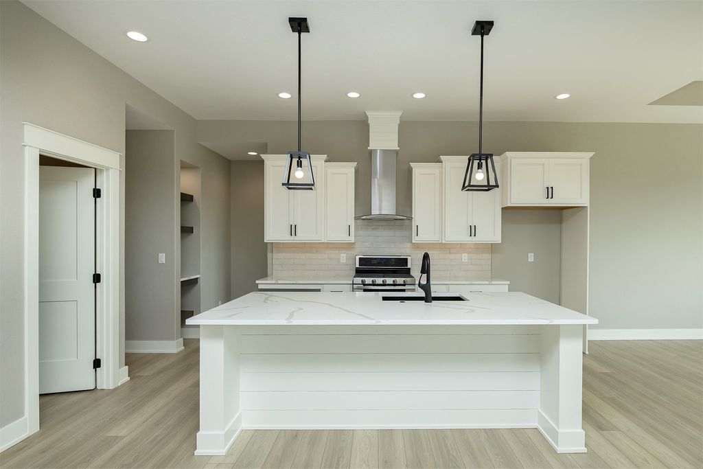 3417 NE 12th Street, Ankeny, IA 50021