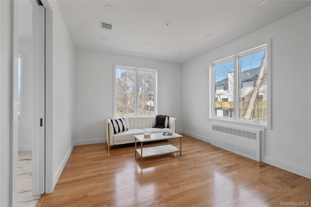 236 Old Nyack Turnpike 201, Spring Valley, NY 10977