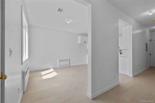 236 Old Nyack Turnpike 201, Spring Valley, NY 10977