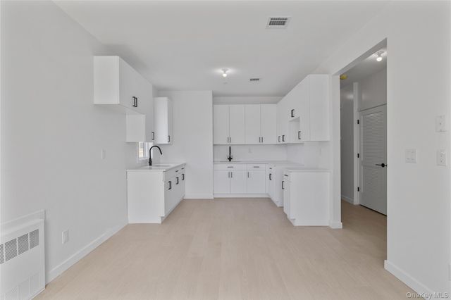 236 Old Nyack Turnpike 201, Spring Valley, NY 10977