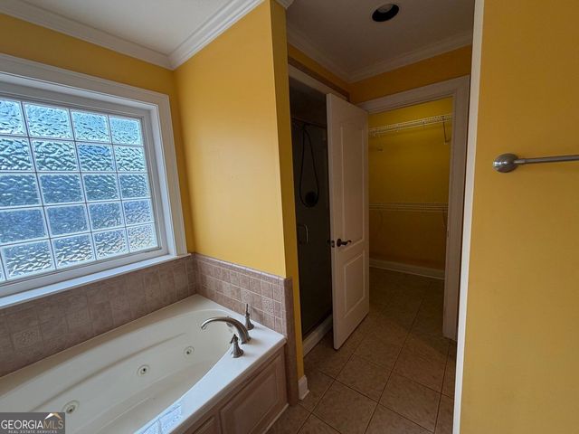 3815 Hilldale Road, Oakwood, GA 30566