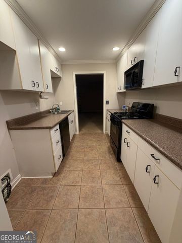 3815 Hilldale Road, Oakwood, GA 30566