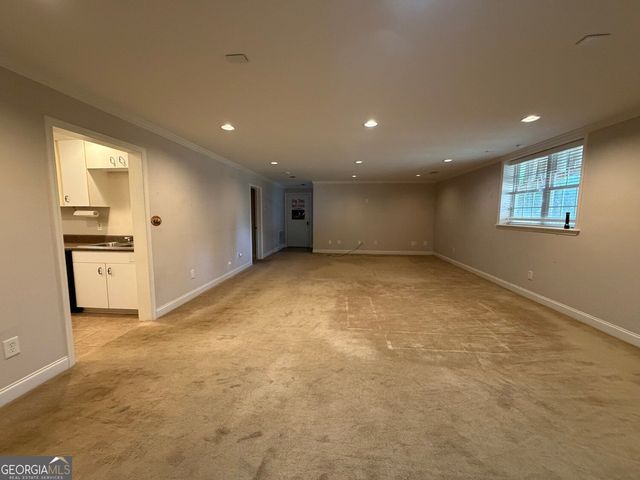 3815 Hilldale Road, Oakwood, GA 30566