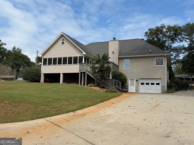 3815 Hilldale Road, Oakwood, GA 30566