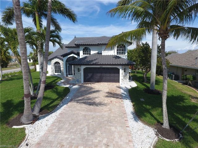 1927 SW 31st TER, Cape Coral, FL 33914