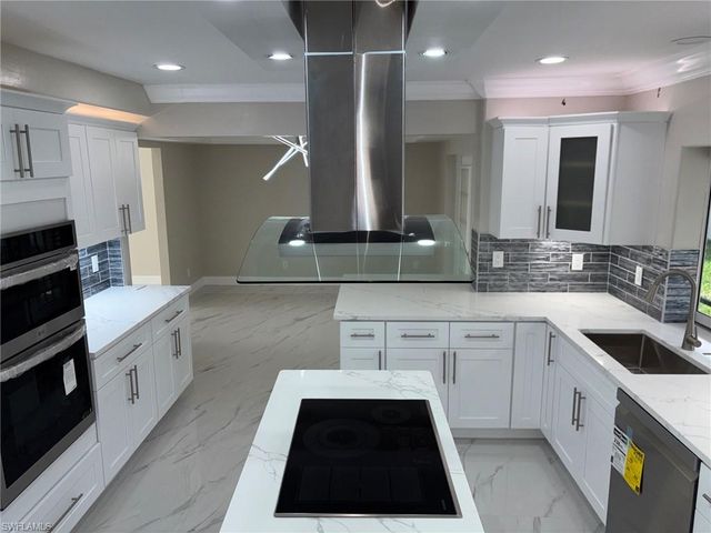 1927 SW 31st TER, Cape Coral, FL 33914