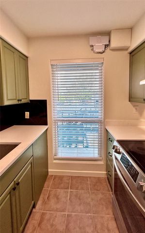 112 W 38TH ST 202, Austin, TX 78705