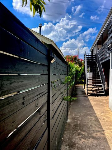 112 W 38TH ST 202, Austin, TX 78705