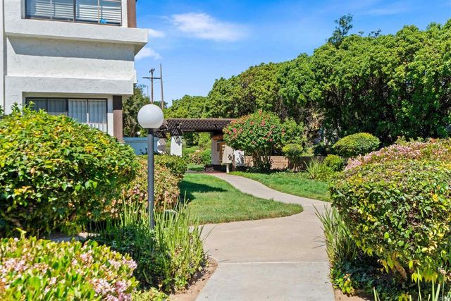 1733 Pepper Drive, El Cajon, CA 92021