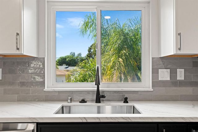 1733 Pepper Drive, El Cajon, CA 92021