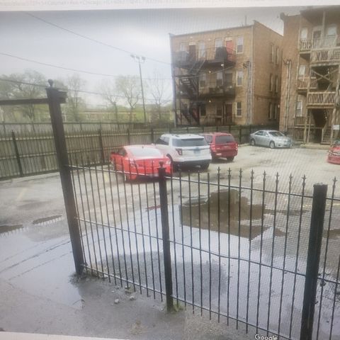 5739 S Calumet Avenue P-2, Chicago, IL 60637