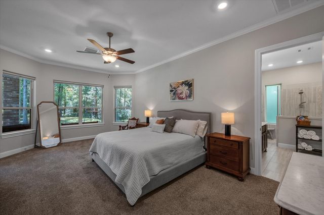 372 Grand View, Huntsville, TX 77340