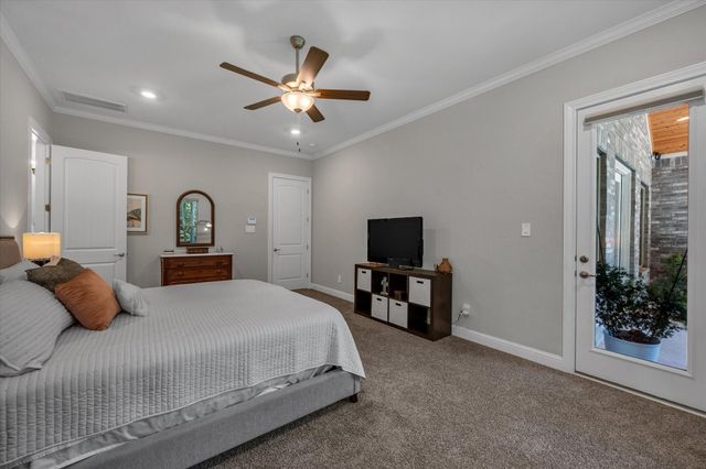 372 Grand View, Huntsville, TX 77340