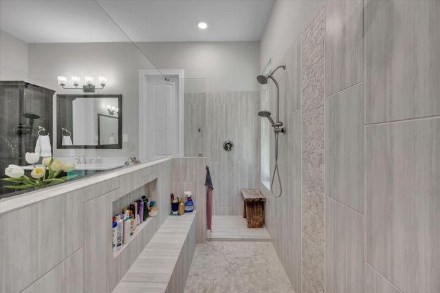 372 Grand View, Huntsville, TX 77340