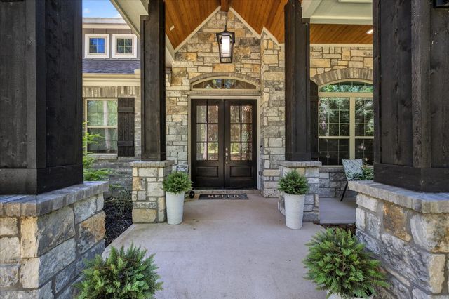 372 Grand View, Huntsville, TX 77340