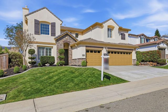 2226 TORC MOUNTAIN Ln, Lincoln, CA 95648