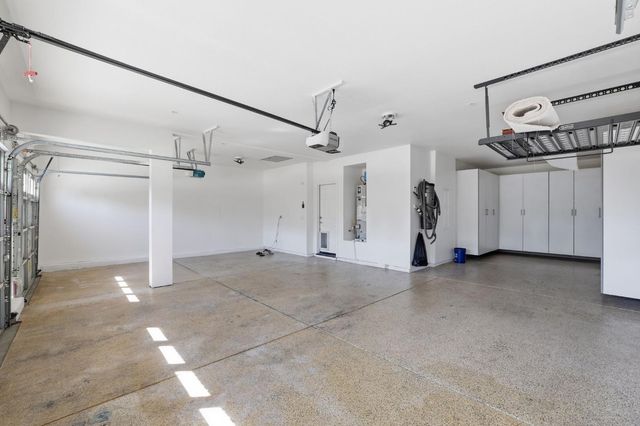 2226 TORC MOUNTAIN Ln, Lincoln, CA 95648