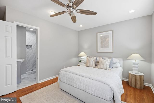 2210 BRYAN PL SE, Washington, DC 20020
