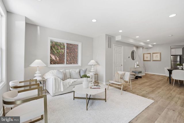 2210 BRYAN PL SE, Washington, DC 20020