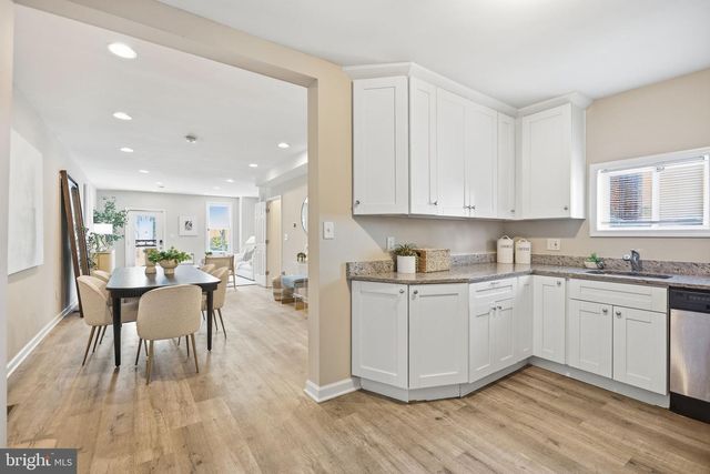 2210 BRYAN PL SE, Washington, DC 20020
