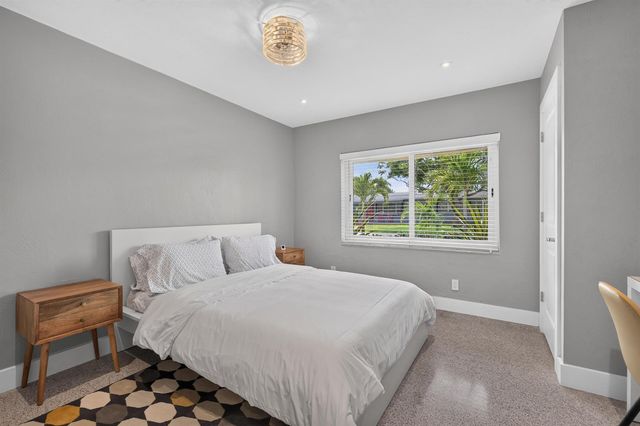 2627 NE 10th Avenue, Wilton Manors, FL 33334
