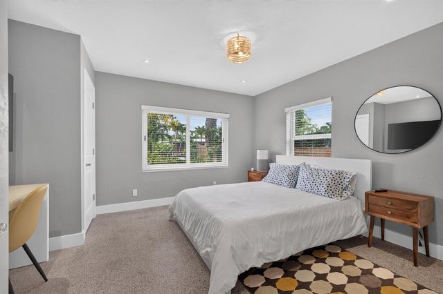2627 NE 10th Avenue, Wilton Manors, FL 33334