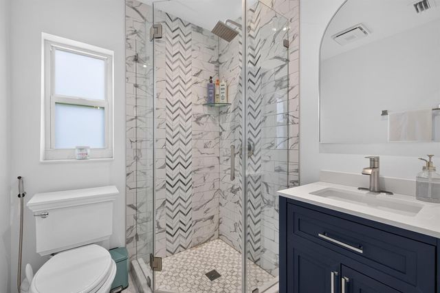 2627 NE 10th Avenue, Wilton Manors, FL 33334