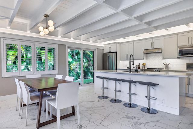 2627 NE 10th Avenue, Wilton Manors, FL 33334