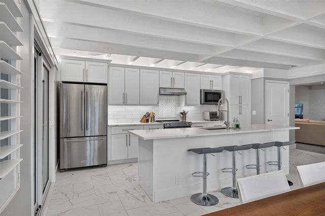 2627 NE 10th Avenue, Wilton Manors, FL 33334