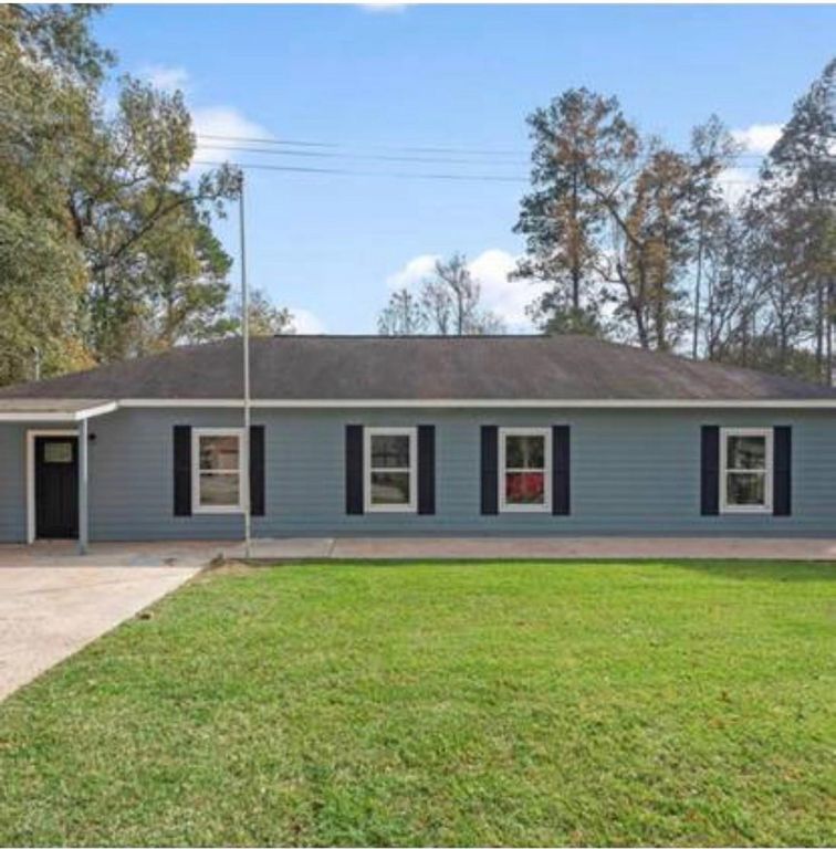 1615 Beech Dr Drive, Conroe, TX 77385