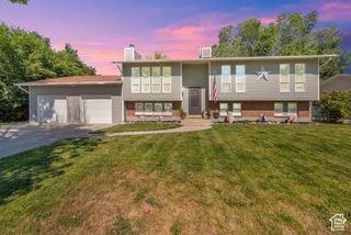 1978 N 1200 W, Clinton, UT 84015