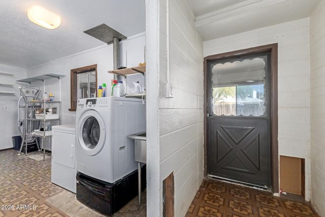 1314 E VERLEA Circle, Tempe, AZ 85282