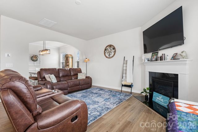 1908 Lowland Shade Court, Maiden, NC 28650