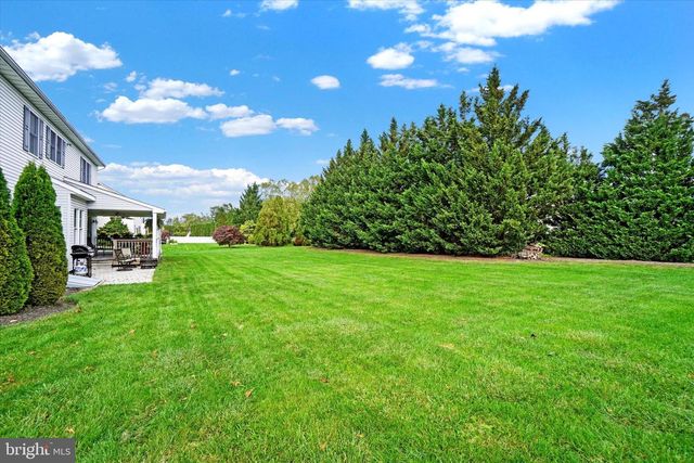 2653 FERNCREEK LN, York, PA 17404