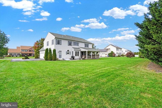 2653 FERNCREEK LN, York, PA 17404