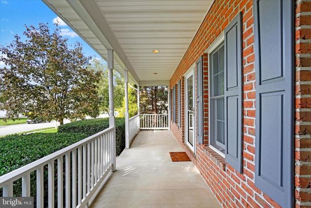 2653 FERNCREEK LN, York, PA 17404