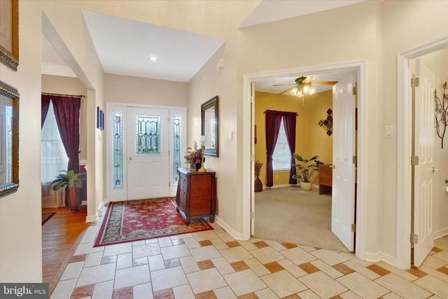 2653 FERNCREEK LN, York, PA 17404