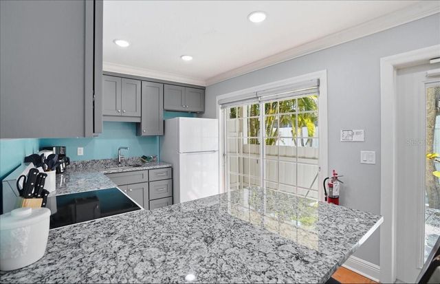 1325 GULF DRIVE N 125, Bradenton Beach, FL 34217