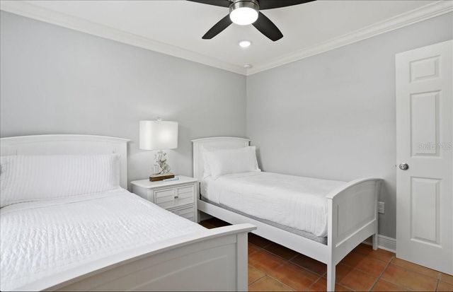 1325 GULF DRIVE N 125, Bradenton Beach, FL 34217