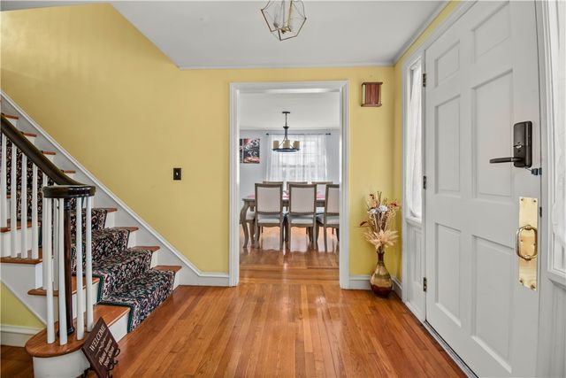 29 Poppy Drive, Cranston, RI 02920