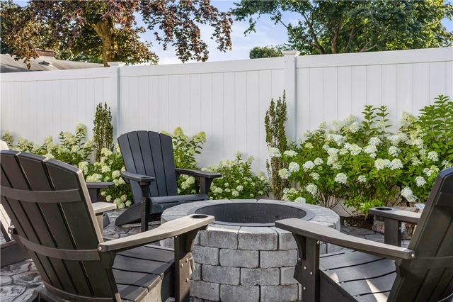 29 Poppy Drive, Cranston, RI 02920