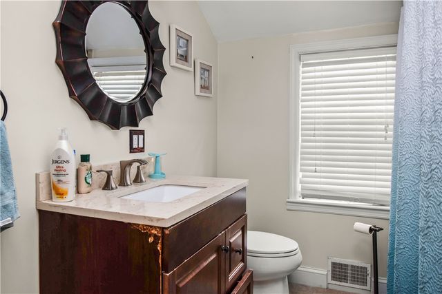 29 Poppy Drive, Cranston, RI 02920