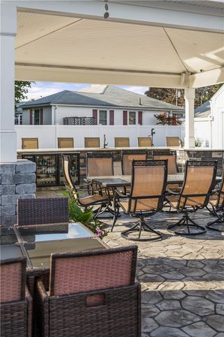 29 Poppy Drive, Cranston, RI 02920