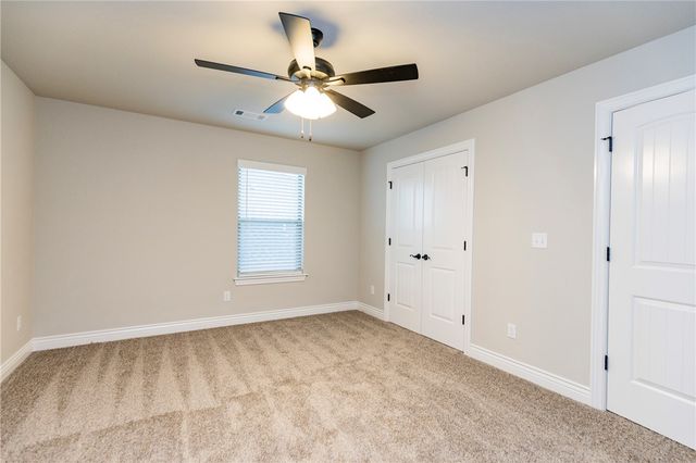 6608 SW Orange Avenue, Bentonville, AR 72713