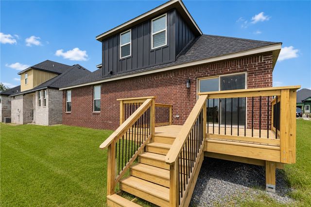 6608 SW Orange Avenue, Bentonville, AR 72713