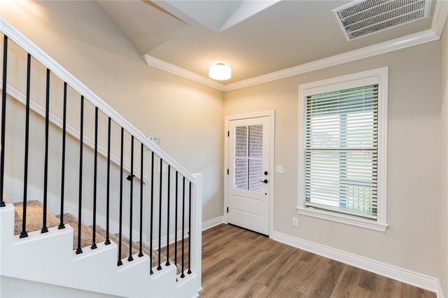 6608 SW Orange Avenue, Bentonville, AR 72713