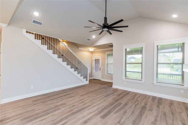 6608 SW Orange Avenue, Bentonville, AR 72713