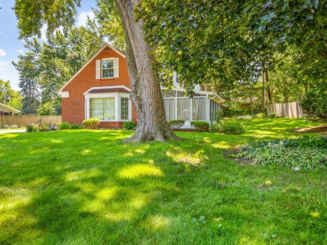 6211 Columbine Boulevard, Rockford, IL 61108