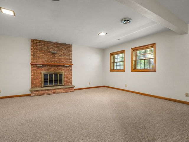 6211 Columbine Boulevard, Rockford, IL 61108