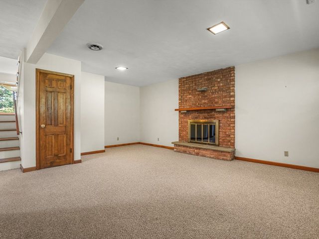 6211 Columbine Boulevard, Rockford, IL 61108